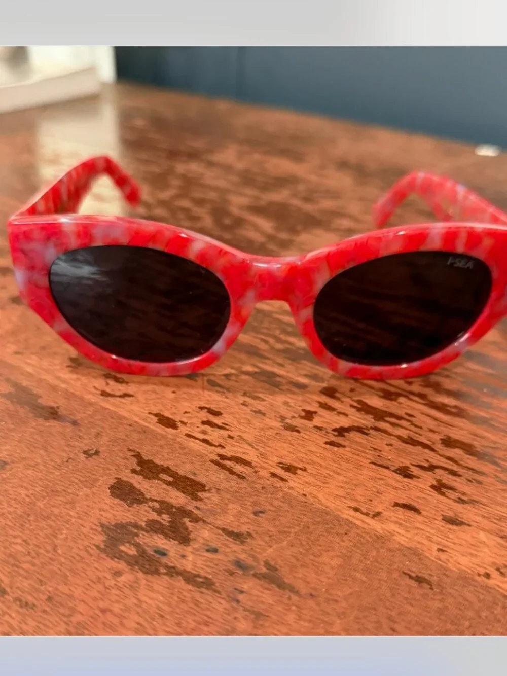 I-Sea Polarized Red Sunglasses